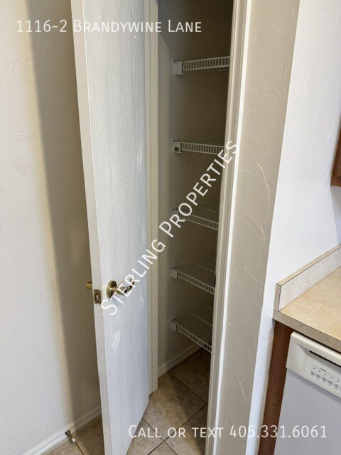 Building Photo - 1116-2 Brandywine Ln
