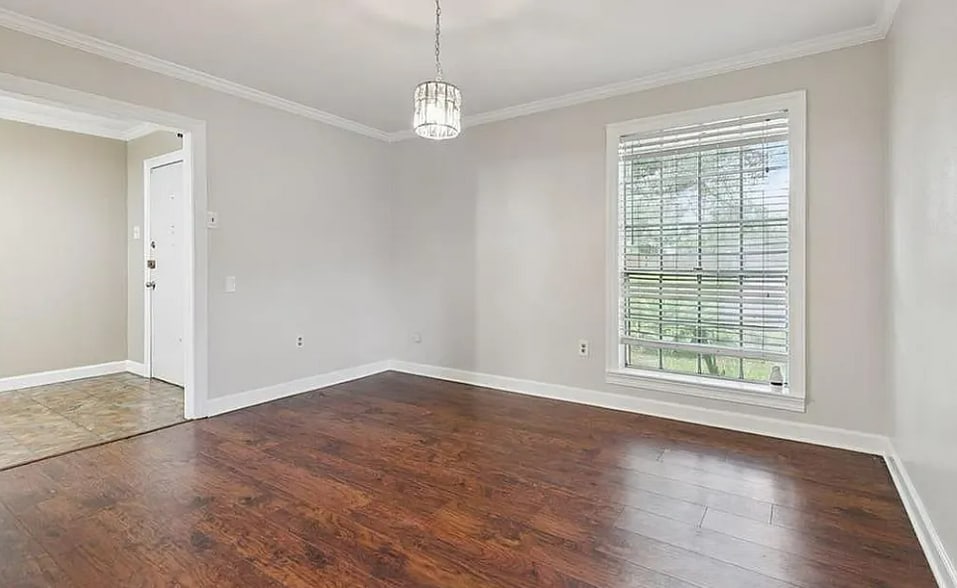 Building Photo - 5933 Dover Pl