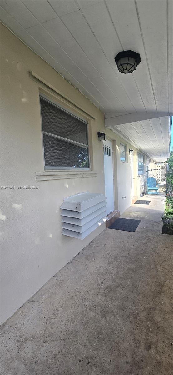 Building Photo - 201 SW 30th Ct