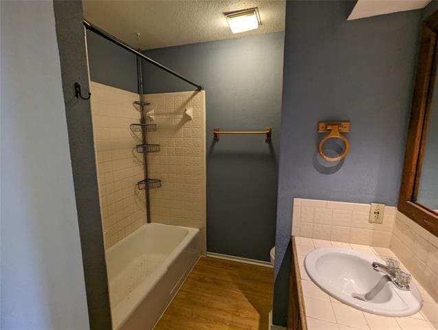 Building Photo - 212 Lanham Ct