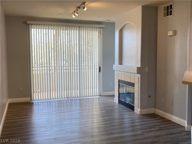 Building Photo - 7189 S Durango Dr