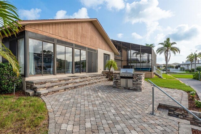 Building Photo - 6340 Garland Ct