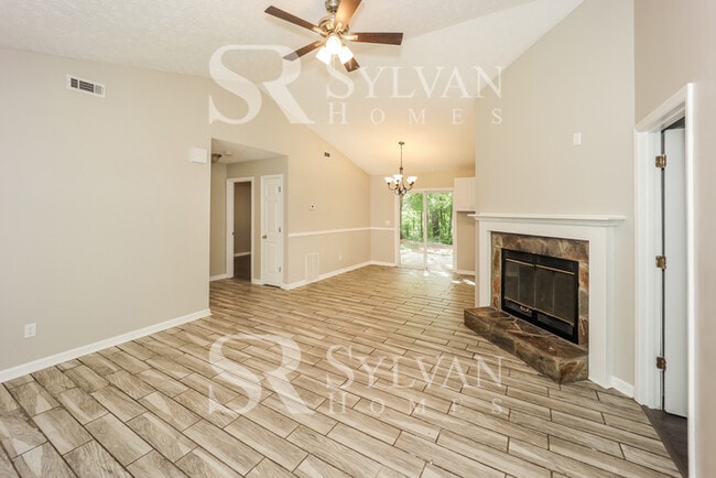 Building Photo - 2637 Welcome Rd