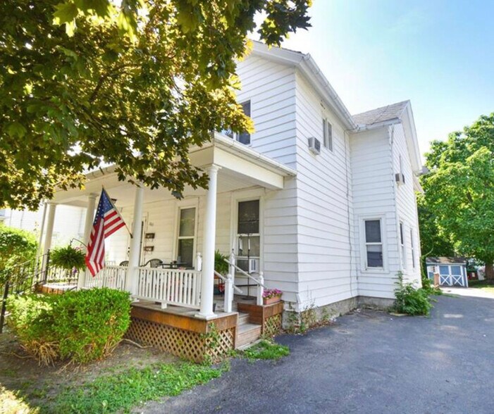 Building Photo - 163 Lewis St