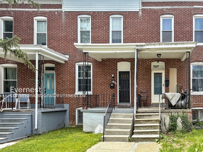 Building Photo - BALTIMORE SPECIAL! Get $200 OFF Your First Month on This 2 Bed / 2 Bath Townhome with Deck & W/D!