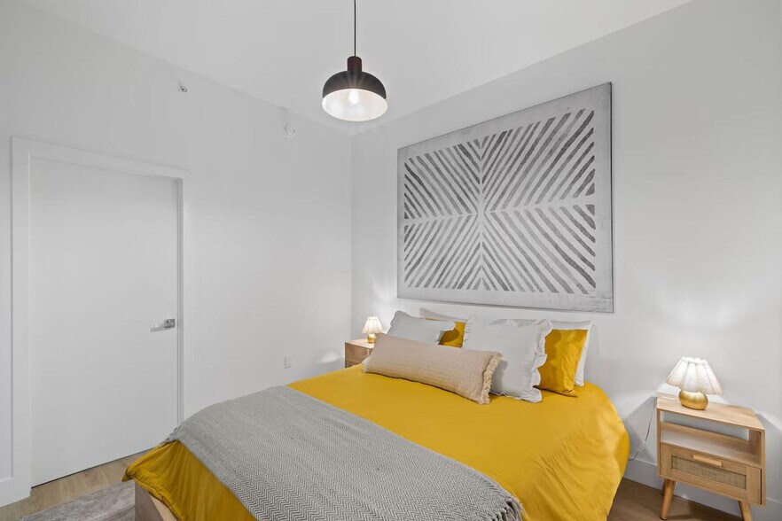 Building Photo - 1627 NW 1st St