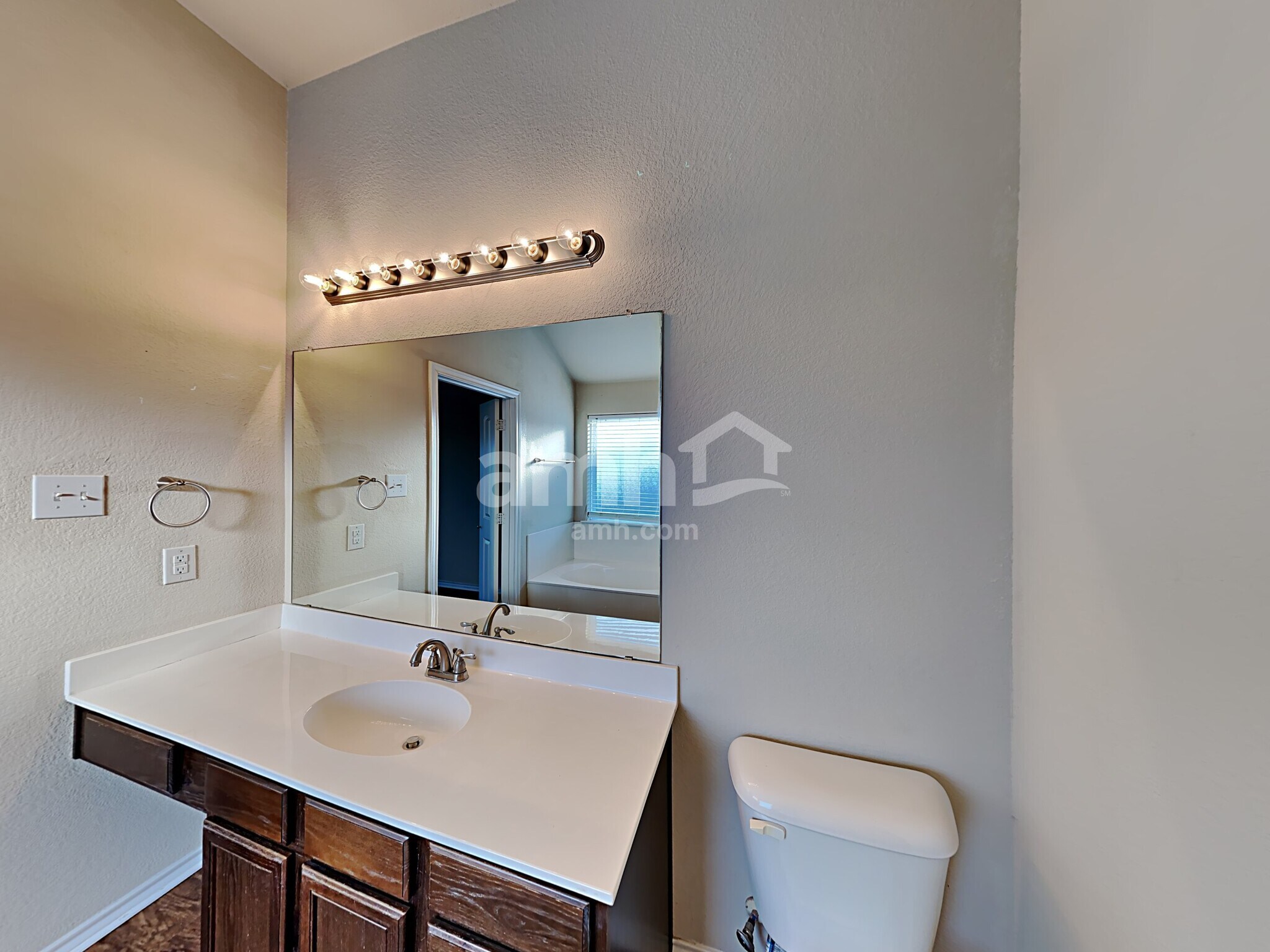 Building Photo - 1228 Rosedale Springs Ln