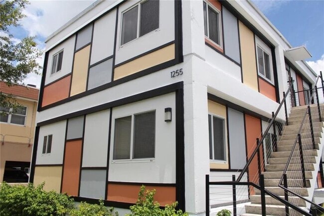 Primary Photo - 2 bedroom in North Miami FL 33161