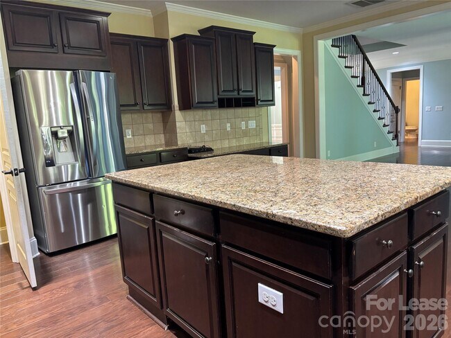 Building Photo - 8811 Tamarron Dr