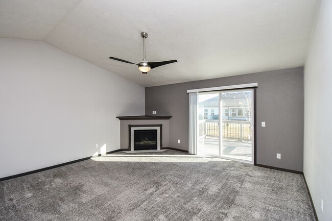 Building Photo - 3704 S Outfield Cir