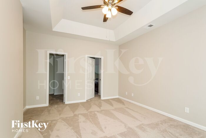 Building Photo - 6217 Tuskan Dr