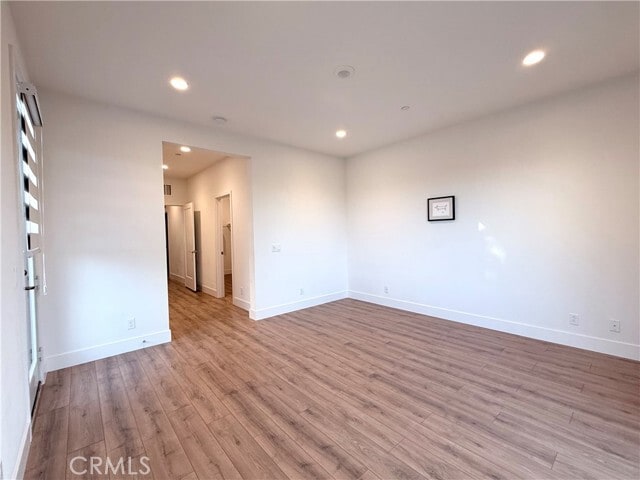 Building Photo - 273 Novel