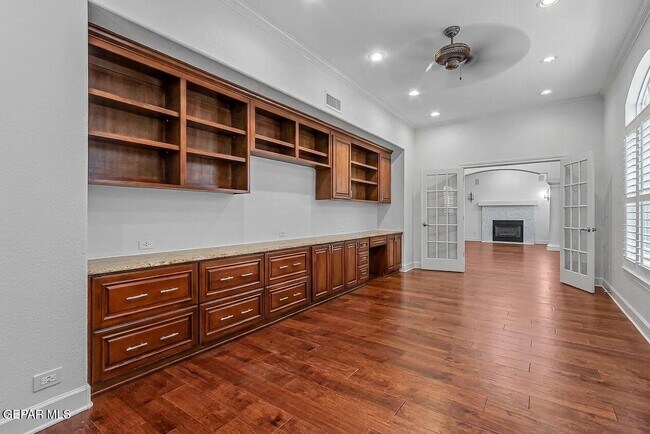 Building Photo - 6528 Calle Placido Dr