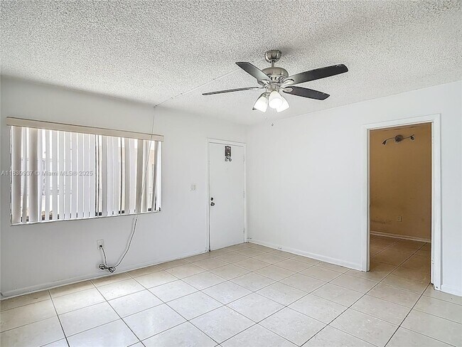 Building Photo - 8420 SW 133rd Avenue Rd