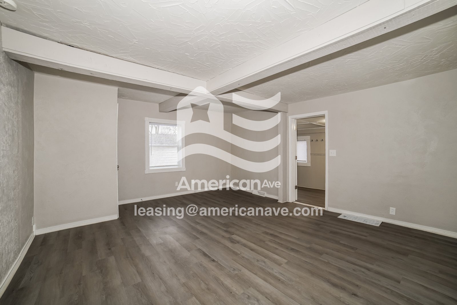 Building Photo - 500 Scenic Park Dr