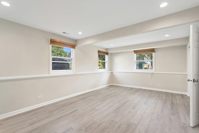 Building Photo - 2791 Wayfaring Ln