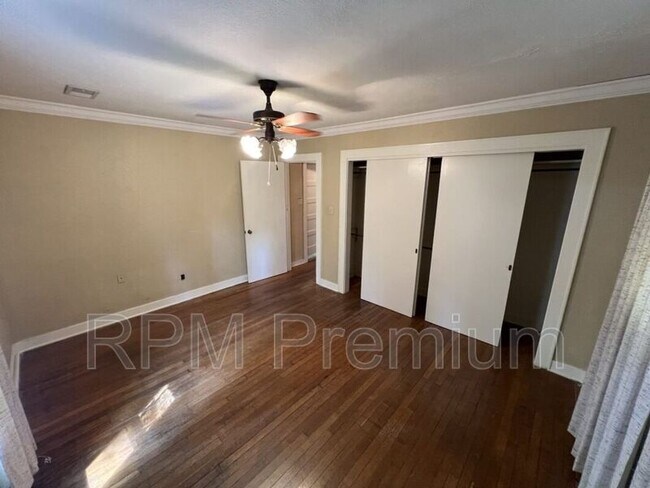 Building Photo - 4429 39th St