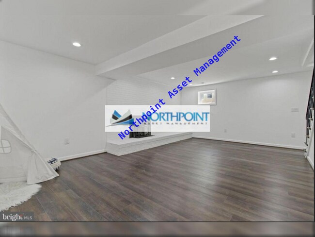 Building Photo - 3704 Blackwater Rd