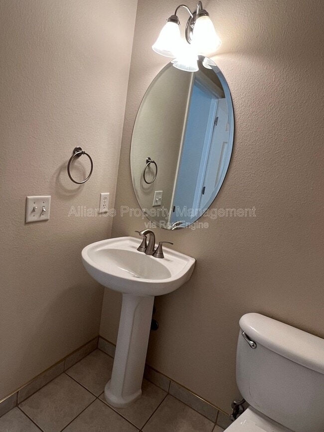 Building Photo - 9083 Musgrave St