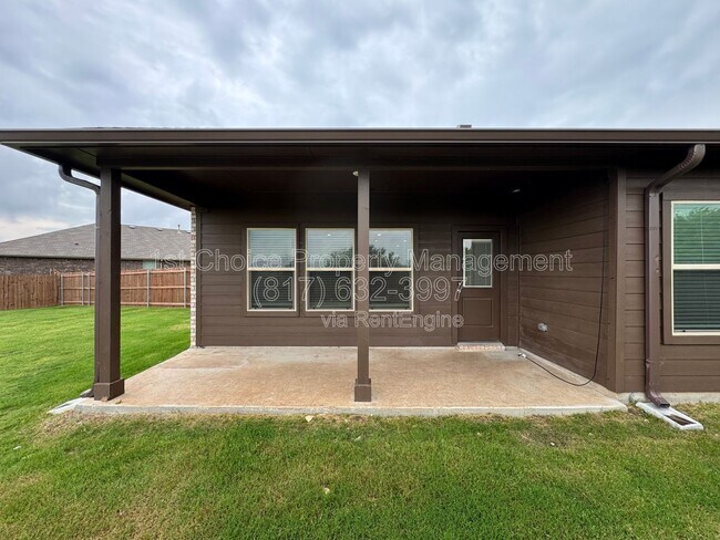 Building Photo - 7948 Oaktown Dr