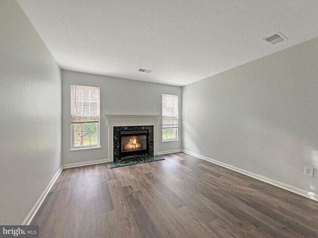 Building Photo - 25415 Morse Dr