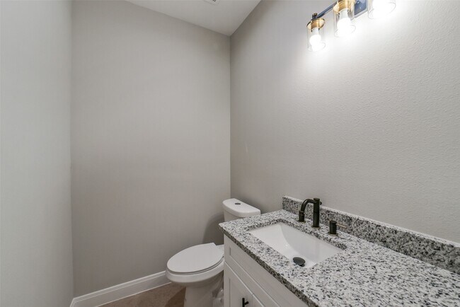 Building Photo - 6835 Tara Dr