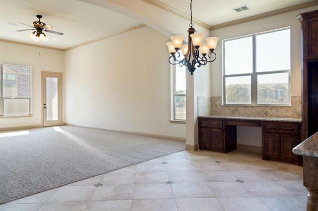 Building Photo - 1021 Taylor Dr