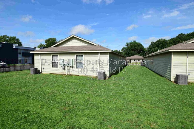 Building Photo - 6018 S Newport Ave