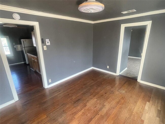 Building Photo - 621 Nowahy Ave