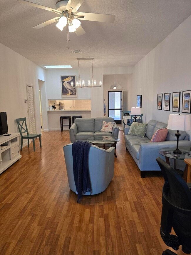 Building Photo - 7484 La Paz Blvd