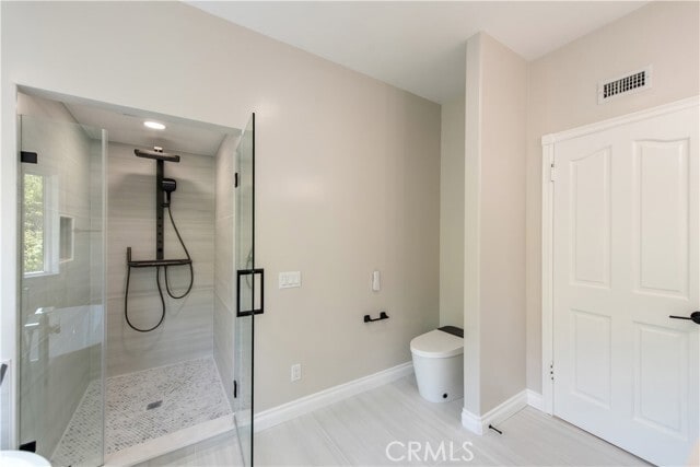 Building Photo - 2836 N Kingsgate Dr