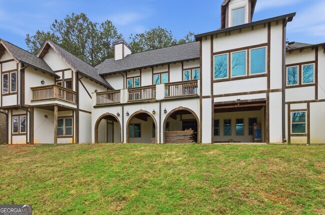 Building Photo - 1776 Old Country Pl