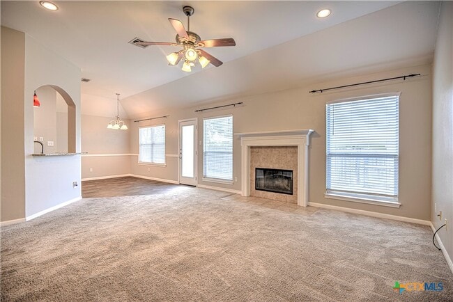 Building Photo - 2603 Blue Meadow Dr