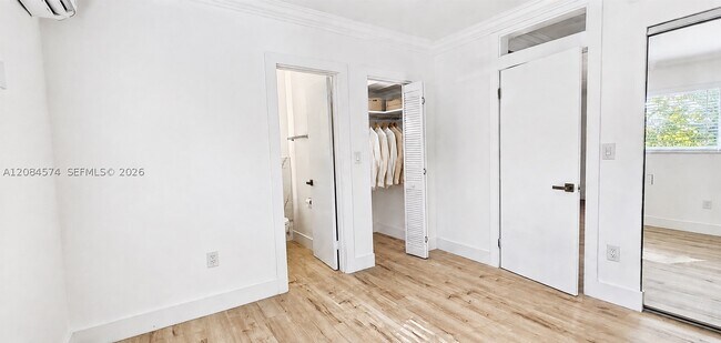 Building Photo - 6330 SW 79th St