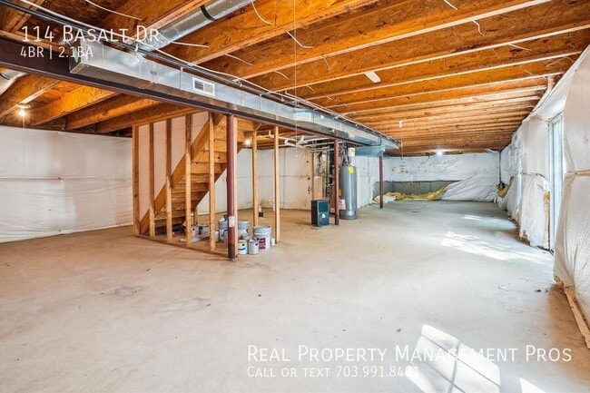 Building Photo - 114 Basalt Dr