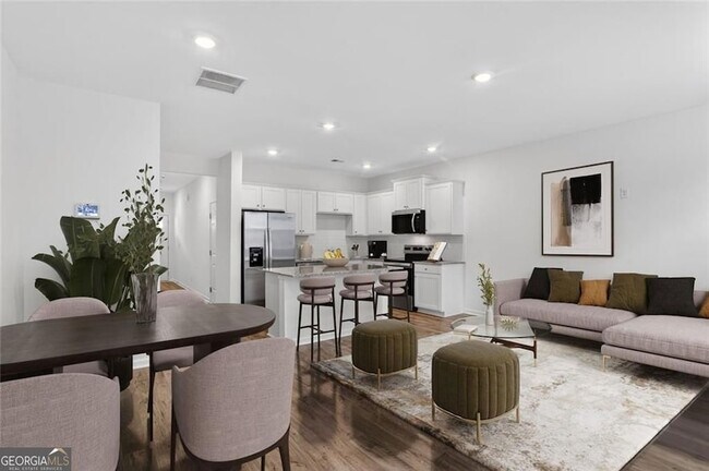 Building Photo - 170 Piedmont Ave SE