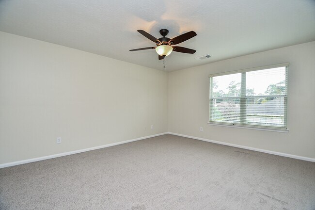 Building Photo - 1115 Eden Park Ln