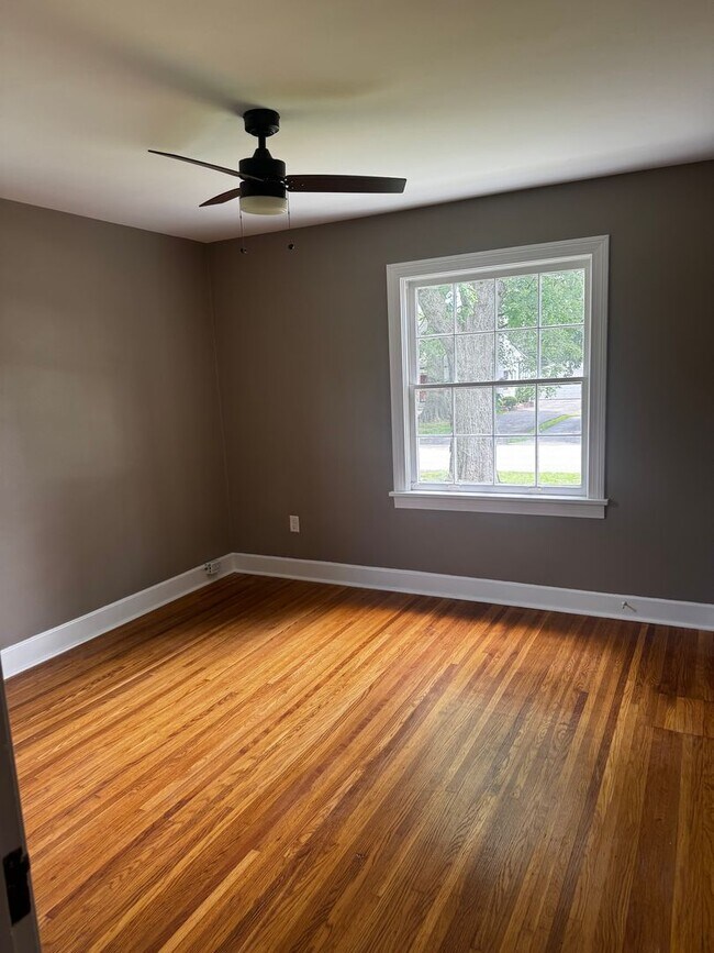 Building Photo - Fully Updated 3BR/2BA St. Matthews Cape Cod with Garage & Wrap-Around Deck
