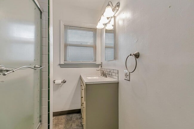 Building Photo - 251 Harrison Ave