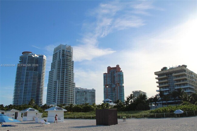 Building Photo - 158 Ocean Dr