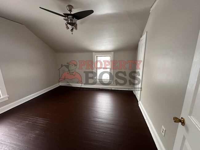 Building Photo - 1225 Lyons St