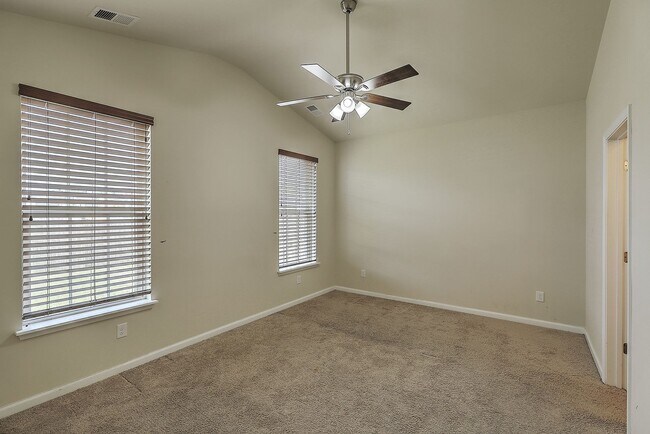Building Photo - *Approved Application Received*