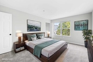 Building Photo - 238 E Gay St