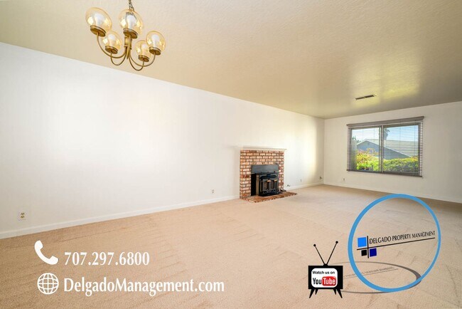 Building Photo - 1409 Plaza De Oro