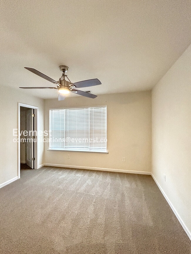 Building Photo - 10415 Paisley Abbey Ln