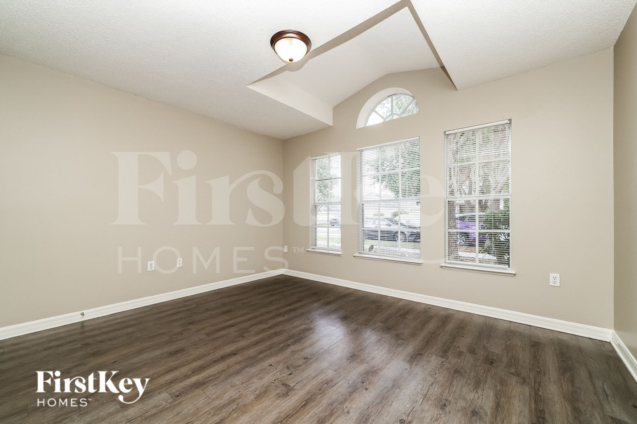 Building Photo - 10409 River Bream Dr