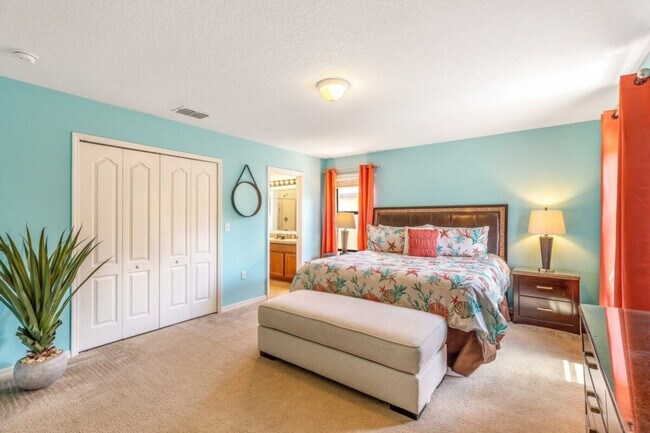 Building Photo - 1157 Cypress Pointe Blvd