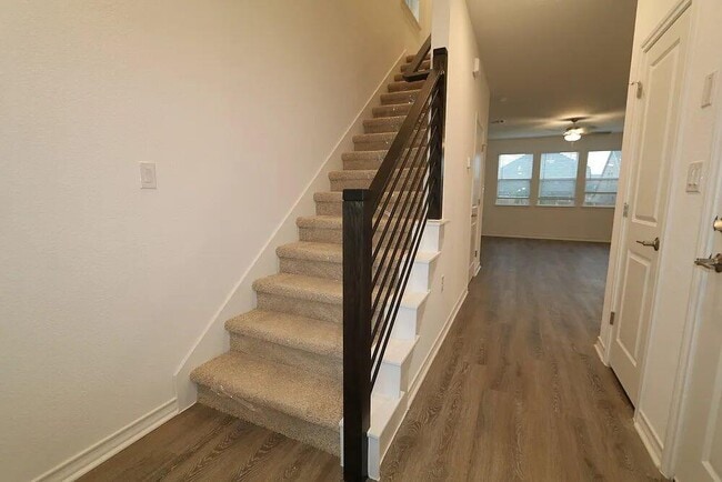 Building Photo - 1620 Purple Martin Dr