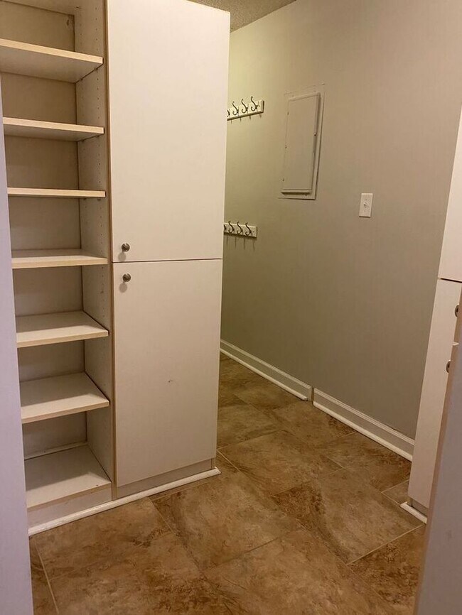 Building Photo - 4 Bedroom South Charlotte Home!