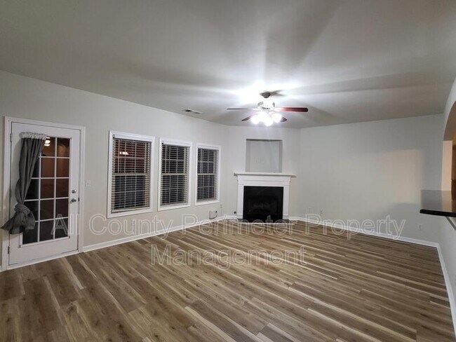 Building Photo - 52 Burns View Ct